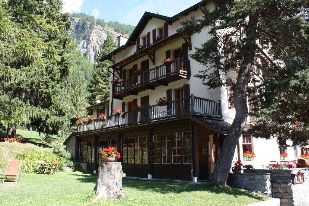Hotel Hermitage Evolène Exteriör bild